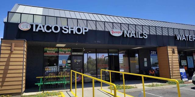 TACO SHOP NAIL SHOP SIGN