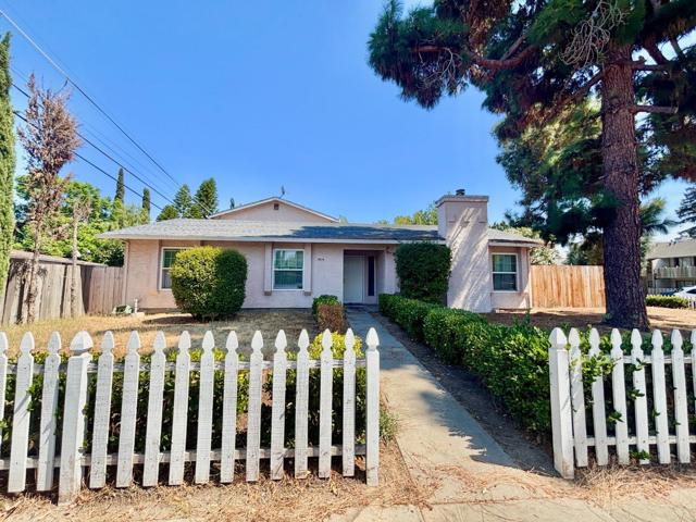 3814 Seven Trees Boulevard, San Jose CA: https://media.crmls.org/mediaz/076d11ff-c07a-4c4a-8c54-922eb3f0cde0.jpg