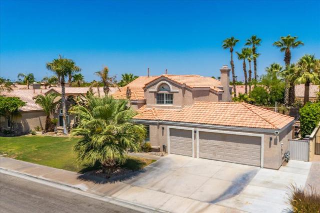 79320 Desert Wind Court, La Quinta CA: https://media.crmls.org/mediaz/076d3150-4b10-44a3-941a-90ea7c0ae69e.jpg