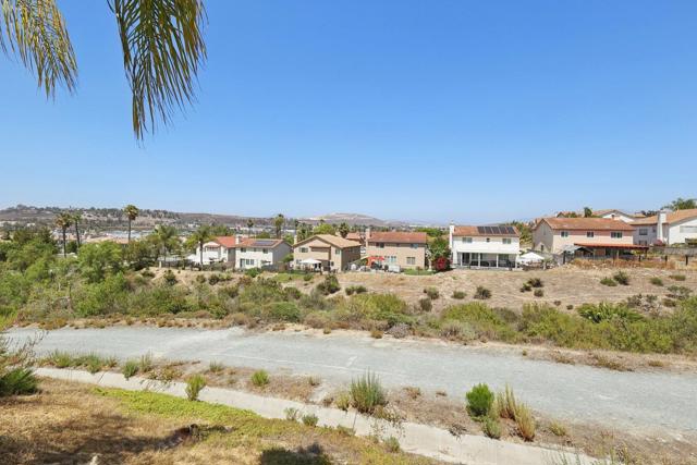 475 Marsh Harbor Drive, San Diego CA: https://media.crmls.org/mediaz/076d7f92-cd2b-48ba-a420-89b4892b3924.jpg