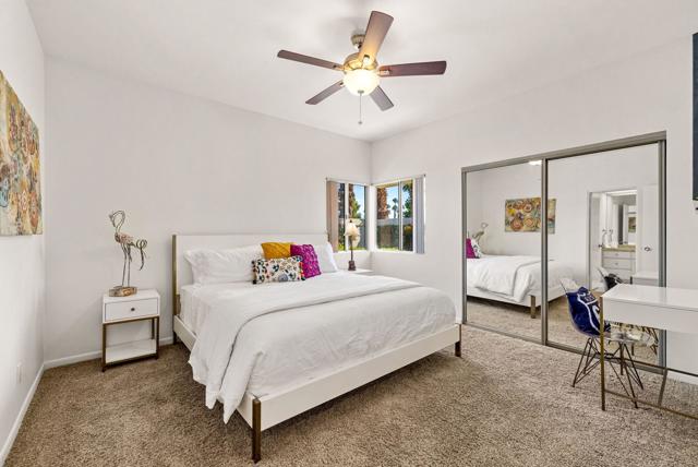 55235 Laurel, La Quinta CA: https://media.crmls.org/mediaz/076e04d2-9f6a-4b5e-bd83-afe4b021c8fb.jpg