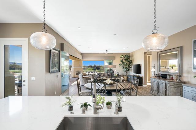 603 Retreat Circle, Palm Desert CA: https://media.crmls.org/mediaz/076e7d60-c09e-49bc-bcda-d90823e692e6.jpg