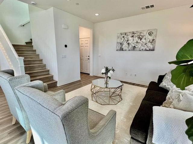 Detail Gallery Image 27 of 59 For 2612 Yuzu St, Spring Valley,  CA 91977 - 3 Beds | 2/1 Baths
