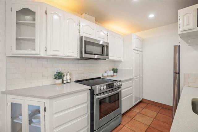 2650 Kentworth Way, Santa Clara CA: https://media.crmls.org/mediaz/077035a7-6e4b-483b-9252-dcb8cb867d63.jpg