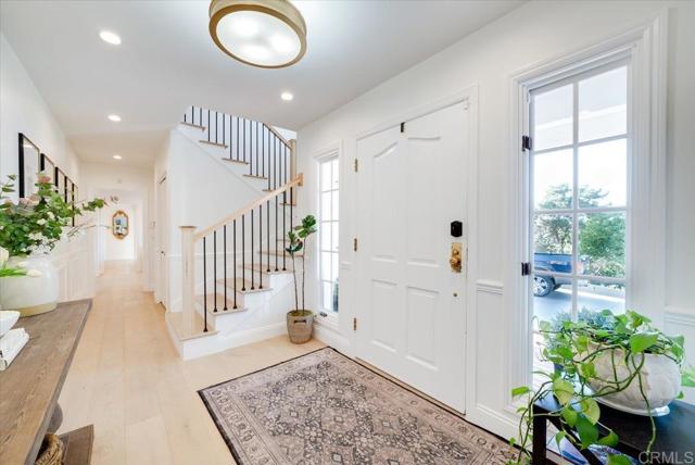 Detail Gallery Image 9 of 67 For 1015 Vereda Callada, Escondido,  CA 92029 - 4 Beds | 2/1 Baths