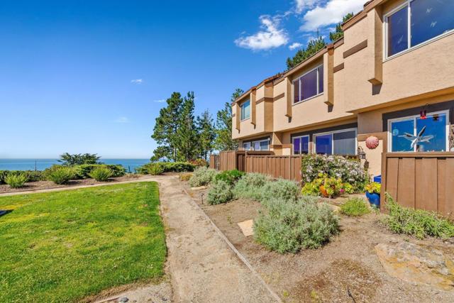 627 Hickey Boulevard, Pacifica CA: https://media.crmls.org/mediaz/07724e1d-f0fa-451a-93a3-125aabb29be9.jpg