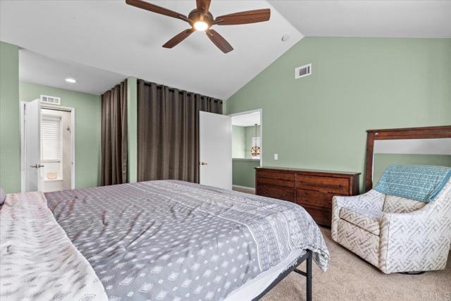 10250 New Bedford Court, Lakeside CA: https://media.crmls.org/mediaz/077264bc-331a-40f1-86c9-b577061939f8.jpg