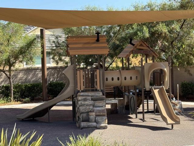 35805 E Shetland Hls, Fallbrook CA: https://media.crmls.org/mediaz/0772ae9b-5908-4ab4-9192-0587cdea4018.jpg