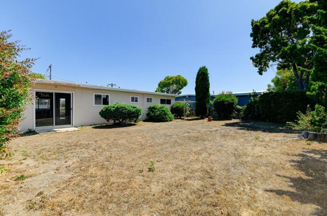 4725 Conrad Ave, San Diego CA: https://media.crmls.org/mediaz/0775dc62-5885-4f72-9835-7f8d33e74a56.jpg