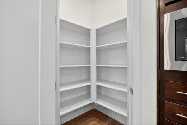 6640 Silverleaf Court, Tracy CA: https://media.crmls.org/mediaz/0776455f-10ea-4377-8c2b-f68a87d40be4.jpg