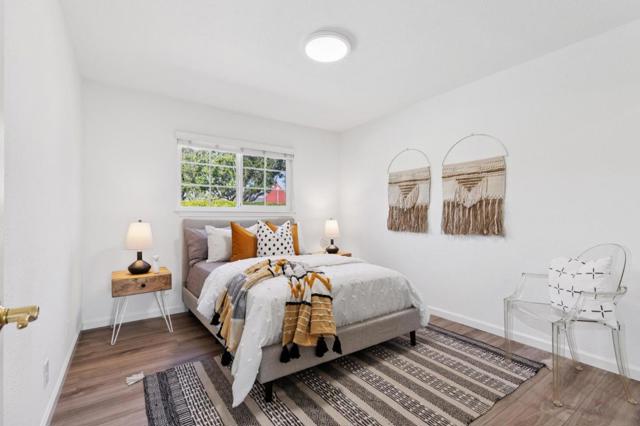 7527 Sutton Lane, Dublin CA: https://media.crmls.org/mediaz/07765f24-0da5-4eaa-95de-d8aeff8a97b2.jpg