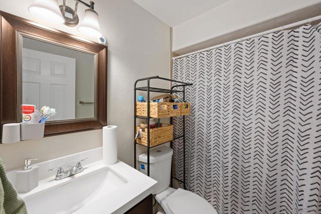 346 El Monte Rd, El Cajon CA: https://media.crmls.org/mediaz/0779f9f3-50d7-495a-a559-2646fb2d68f4.jpg