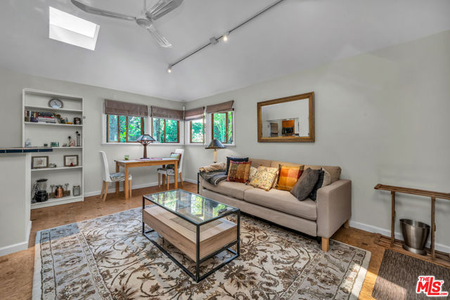 3275 Dos Palos Drive, Los Angeles CA: https://media.crmls.org/mediaz/077a40a8-f6f9-4e49-a651-1c355778d93d.jpg