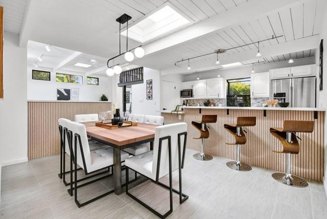 938 Ferngrove Drive, Cupertino CA: https://media.crmls.org/mediaz/077a8136-14a7-4e14-ba4f-e1f39e6cc169.jpg