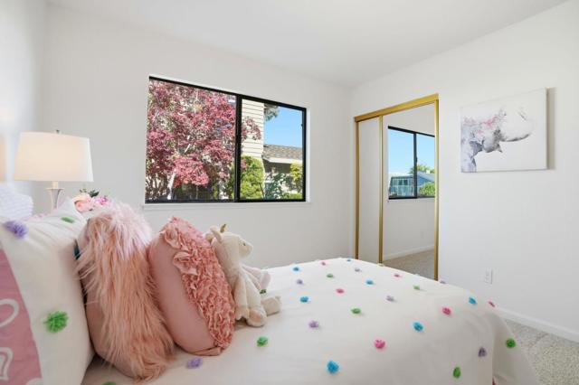 1190 Flying Fish Street, Foster City CA: https://media.crmls.org/mediaz/077afc9f-7bb0-4a96-a97d-132fccaf933a.jpg