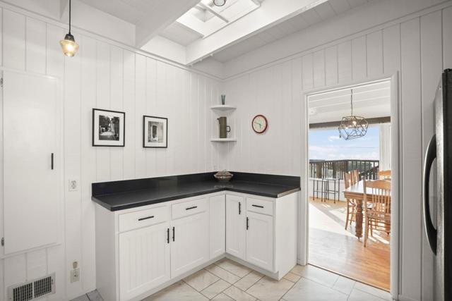 78 Seacliff Avenue, Daly City CA: https://media.crmls.org/mediaz/077ba57d-c888-42ce-9886-ed9891094a6f.jpg