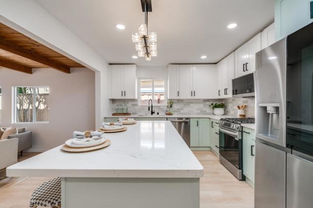 506 Bayview Drive, Aptos CA: https://media.crmls.org/mediaz/077bb5d5-944d-4808-9511-70eb0e18e591.jpg