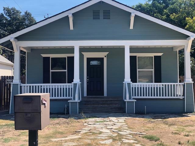 2312 Fairfield Street, Sacramento CA: https://media.crmls.org/mediaz/077c2d50-9f7f-4be0-86a7-bf760b2d81cc.jpg