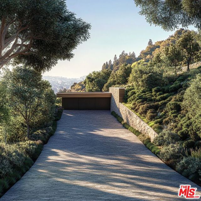 3200 Oakley Drive, Los Angeles CA: https://media.crmls.org/mediaz/077c39bc-3386-4de3-b837-4d876e6c894d.jpg