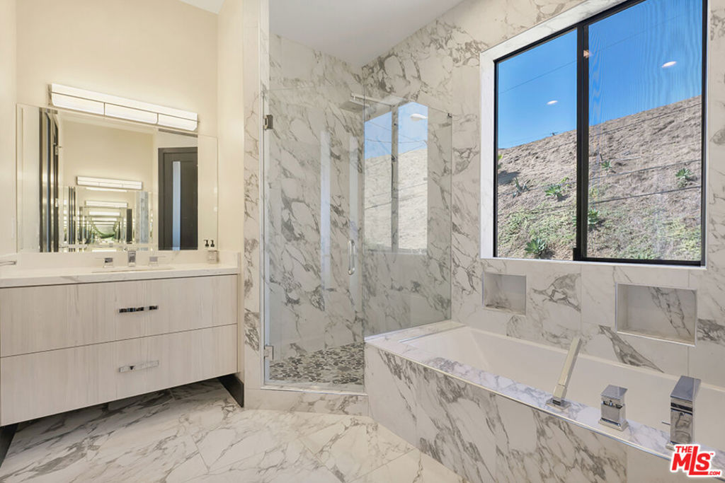 MLS #26850939 image #47