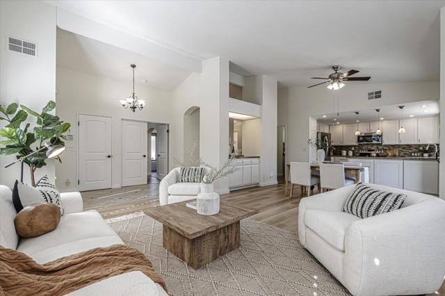 4160 Tanager, Fremont CA: https://media.crmls.org/mediaz/077cb2fe-9363-4f49-b5c5-0d3289bf0119.jpg