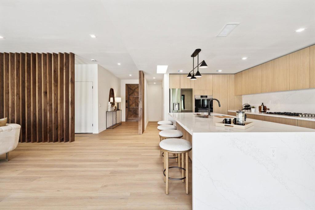 MLS #219135896DA image #3