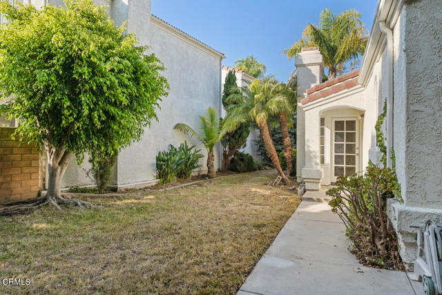 Detail Gallery Image 7 of 52 For 2110 Bermuda Dunes Pl, Oxnard,  CA 93036 - 2 Beds | 2 Baths