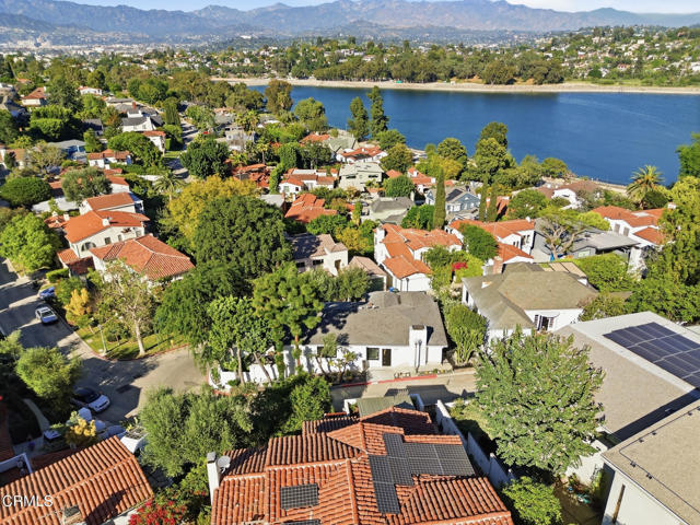 Detail Gallery Image 52 of 63 For 2001 Kenilworth Avenue Ave, Los Angeles,  CA 90039 - 4 Beds | 4 Baths