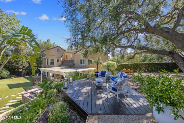 1732 Crooked Trail Place, Westlake Village CA: https://media.crmls.org/mediaz/0780b7c1-73ac-4583-a8d0-cd28564db45c.jpg