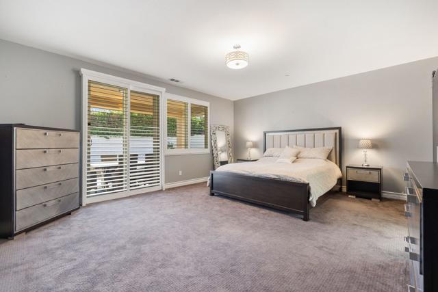 Image 19 of 35 For 48144 Newport Bridge Place