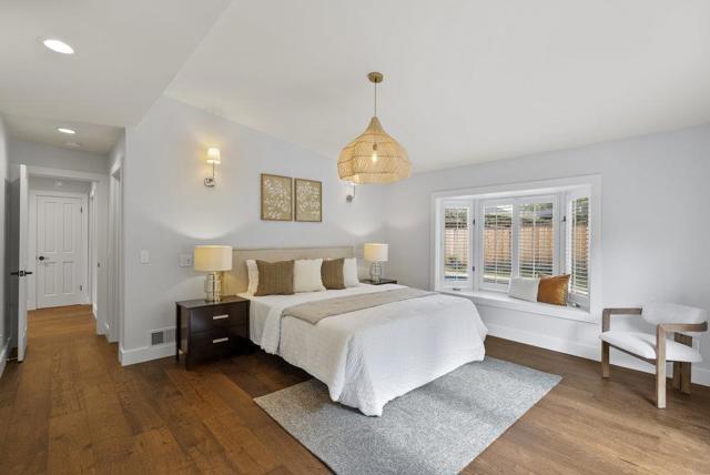 329 San Rafael Avenue, Belvedere CA: https://media.crmls.org/mediaz/078141f8-aa7b-4254-aab3-43d2605f9022.jpg