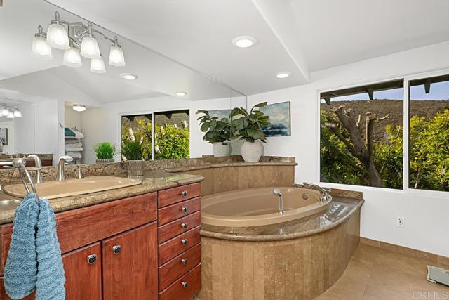 Image 30 of 50 For 32450 Rincado Road