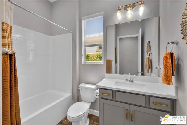 70 Zinfandel, Rancho Mirage CA: https://media.crmls.org/mediaz/07834b55-487e-4d84-a1bf-4b25e8b30ebc.jpg