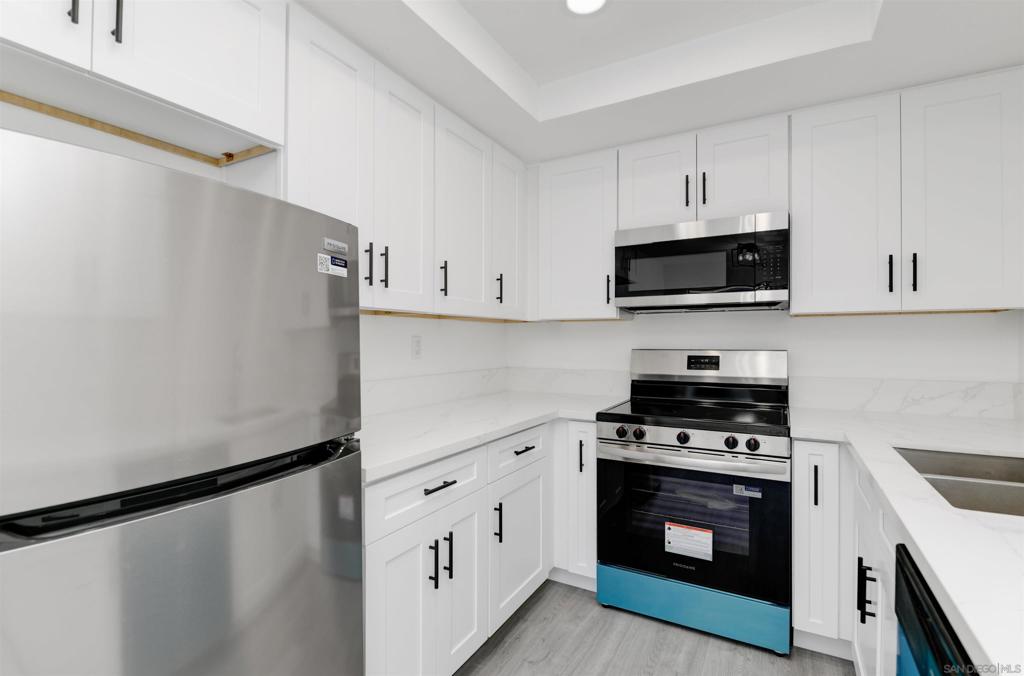 4161 Tiberon Drive - photo 8