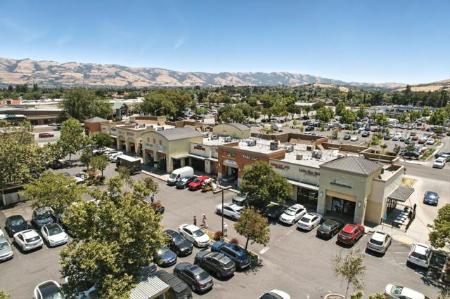 3665 Ivy Canyon Court, San Jose CA: https://media.crmls.org/mediaz/07844e23-2b47-47b7-b99e-636e73346d73.jpg
