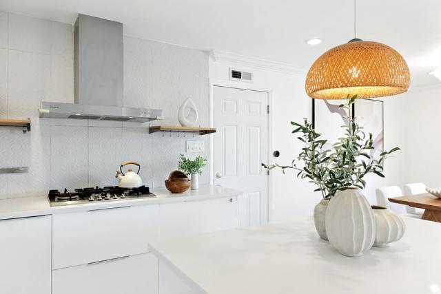 110 Manzanita Avenue, South San Francisco CA: https://media.crmls.org/mediaz/0784a8a0-1b88-4217-a6df-888c8336a253.jpg
