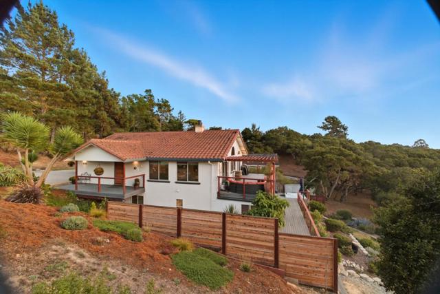 18530 Berta Ridge Place, Salinas CA: https://media.crmls.org/mediaz/0786c199-5966-4ef2-aa93-5ecede159639.jpg