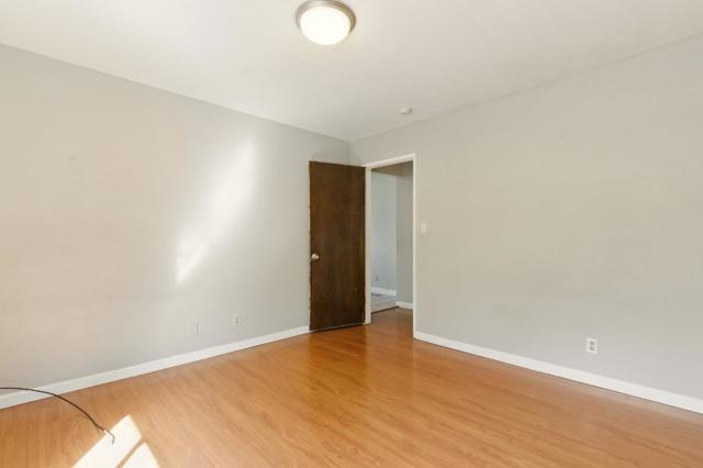 295 S 19th Street, San Jose CA: https://media.crmls.org/mediaz/0786d2ae-b049-4042-af8e-7b3bd042188e.jpg