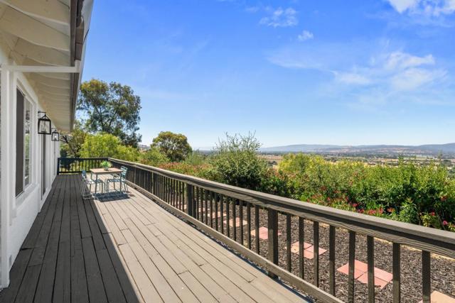 17101 Kruse Ranch Lane, Morgan Hill CA: https://media.crmls.org/mediaz/0787298d-07ae-46eb-b4d0-d481fa9a702f.jpg