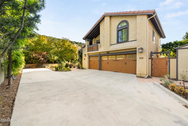 2008 Goldenrod Court, Westlake Village CA: https://media.crmls.org/mediaz/0787f73a-ee81-4ac0-aa89-5398ad90006c.jpg