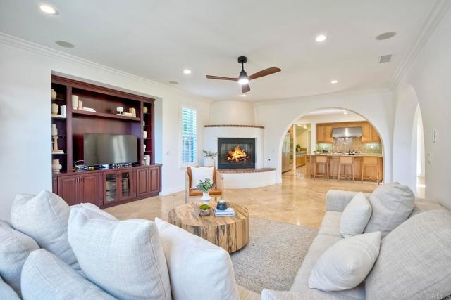 14317 Salida Del Sol, San Diego CA: https://media.crmls.org/mediaz/0788422b-b12c-4165-bd2a-63ae42a8480a.jpg