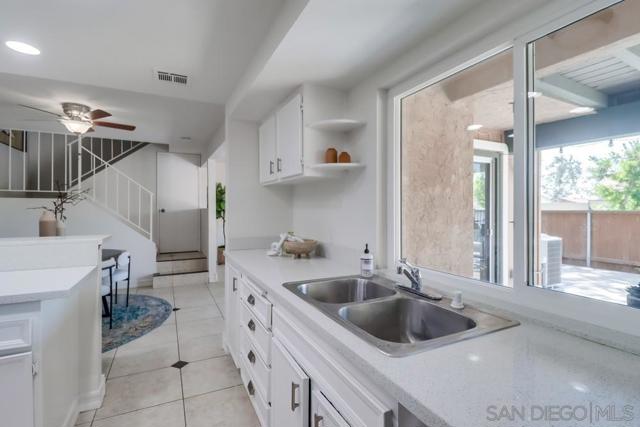 10262 Michala, Santee CA: https://media.crmls.org/mediaz/07892aea-890d-4f00-bd7f-6d8ea2468c3c.jpg