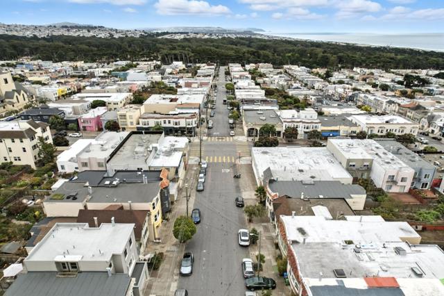 651 41st Avenue, San Francisco CA: https://media.crmls.org/mediaz/07897b9f-bf58-470b-a802-7e9c078dd307.jpg