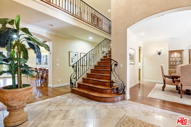 Image 19 of 42 For 3843 Rock Hampton Drive