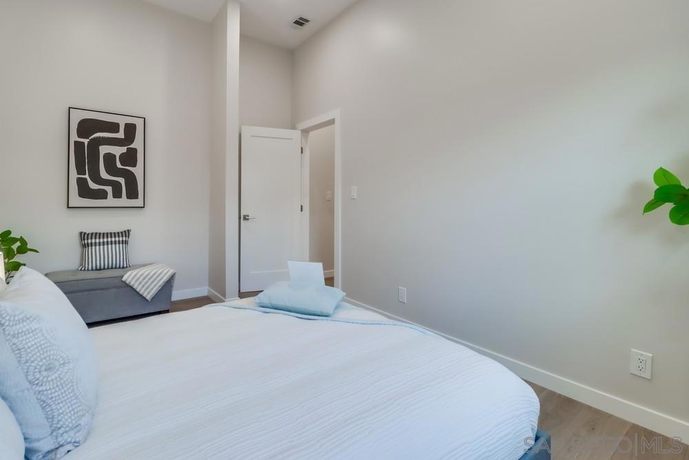 MLS #250034260SD img 23