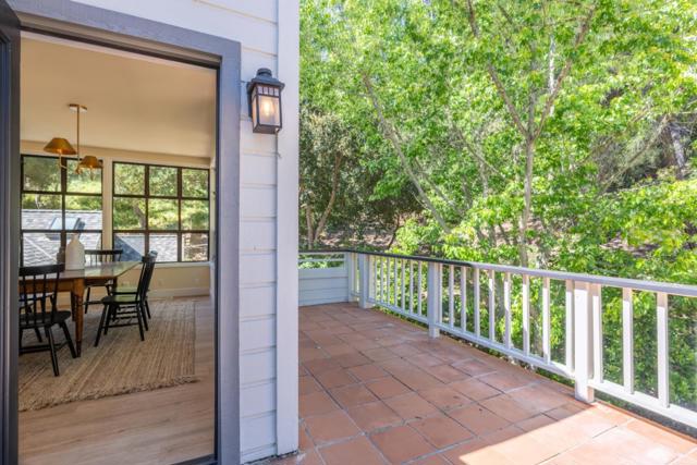 31315 Via La Naranga, Carmel Valley CA: https://media.crmls.org/mediaz/078a2323-ebd5-4b59-90f8-ec526cccf67e.jpg