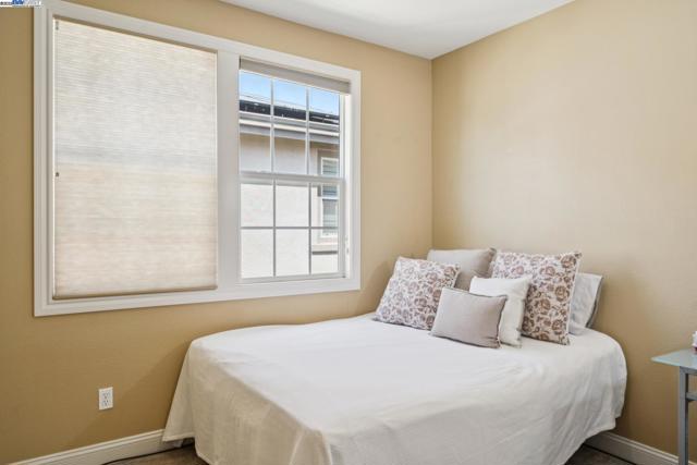 3463 Rimini Ln, Dublin CA: https://media.crmls.org/mediaz/078af5cc-23e5-4b59-801c-920348d07395.jpg