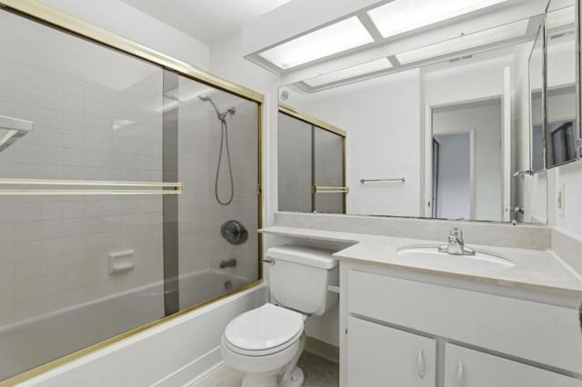 414 Shadowgraph Drive, San Jose CA: https://media.crmls.org/mediaz/078b6416-7832-4f90-a71e-715cebbf8a00.jpg