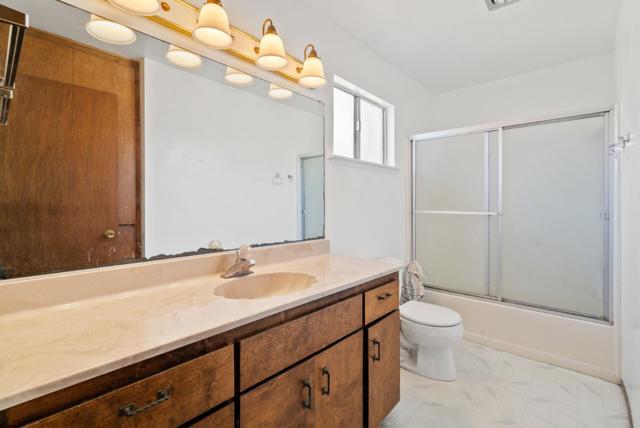 181 Mar Vista Drive, Aptos CA: https://media.crmls.org/mediaz/078bba54-2fff-4ebc-b36e-17f35ae8c58b.jpg