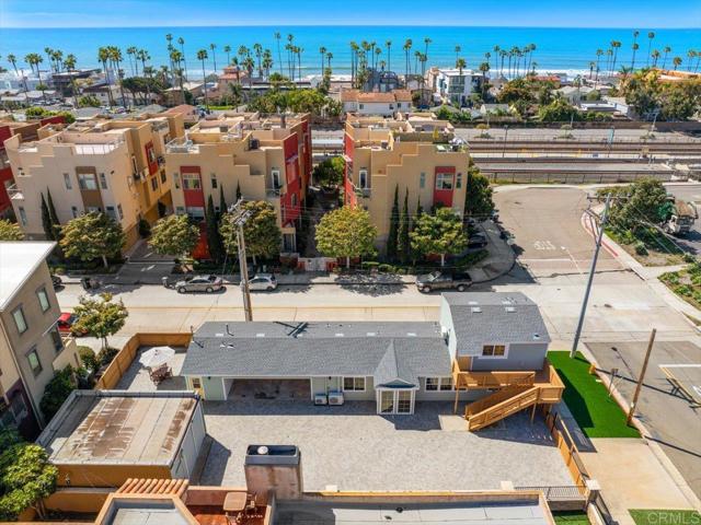 Detail Gallery Image 15 of 30 For 406 S Cleveland #100,  Oceanside,  CA 92054 - 2 Beds | 1 Baths